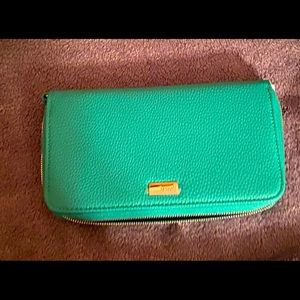 Wallet- NWT. Thirty One-All About the Benjamins